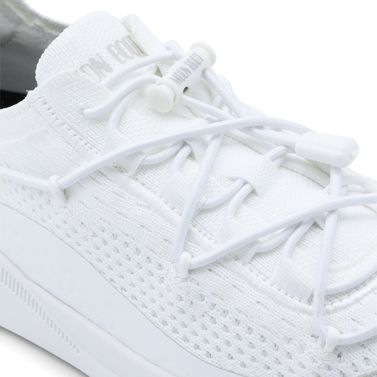 WHITE LEATHER SNEAKERS