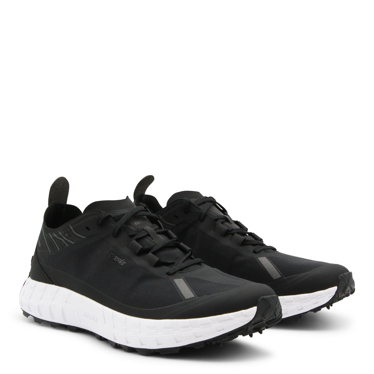 BLACK 001A SNEAKERS