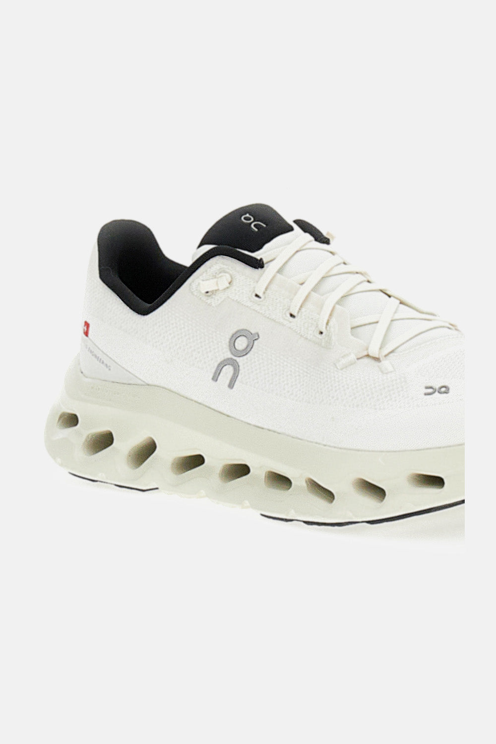 CLOUDTILT SNEAKERS