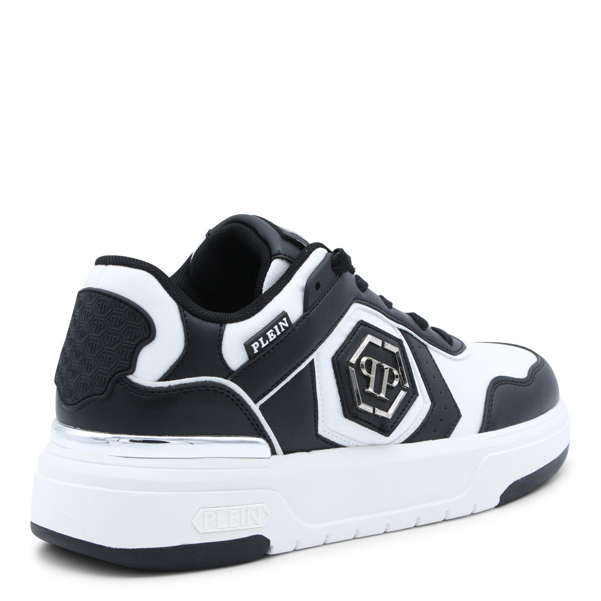 WHITE AND BLACK LEATHER SNEAKERS