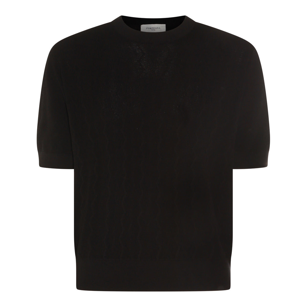BLACK T-SHIRT