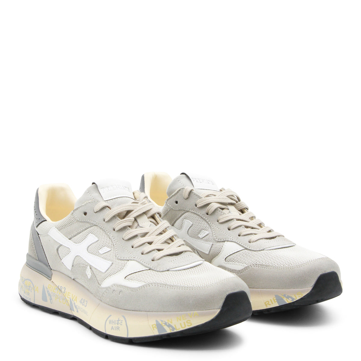 GREY LEATHER SNEAKERS