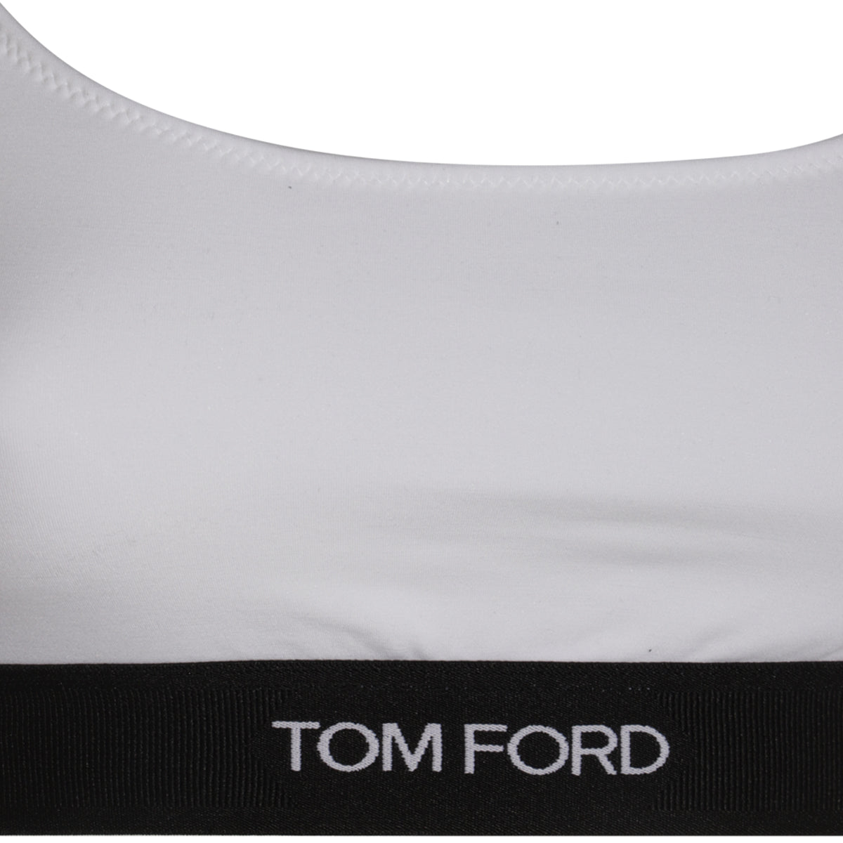 WHITE MODAL TOP