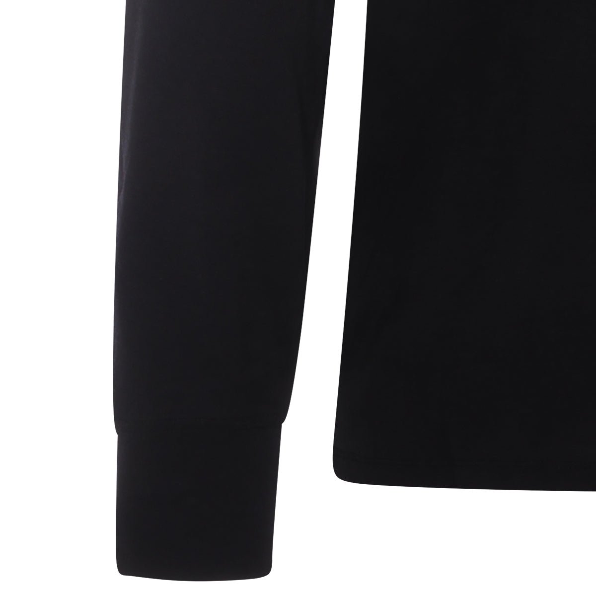 BLACK T-SHIRT