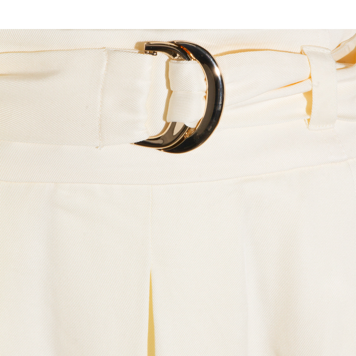 WHITE SKIRT