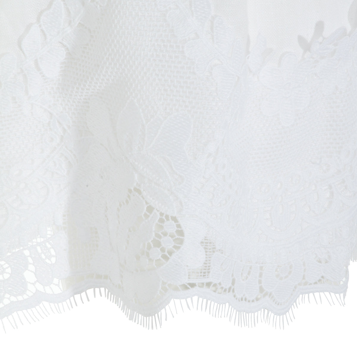 WHITE LINEN SHORTS